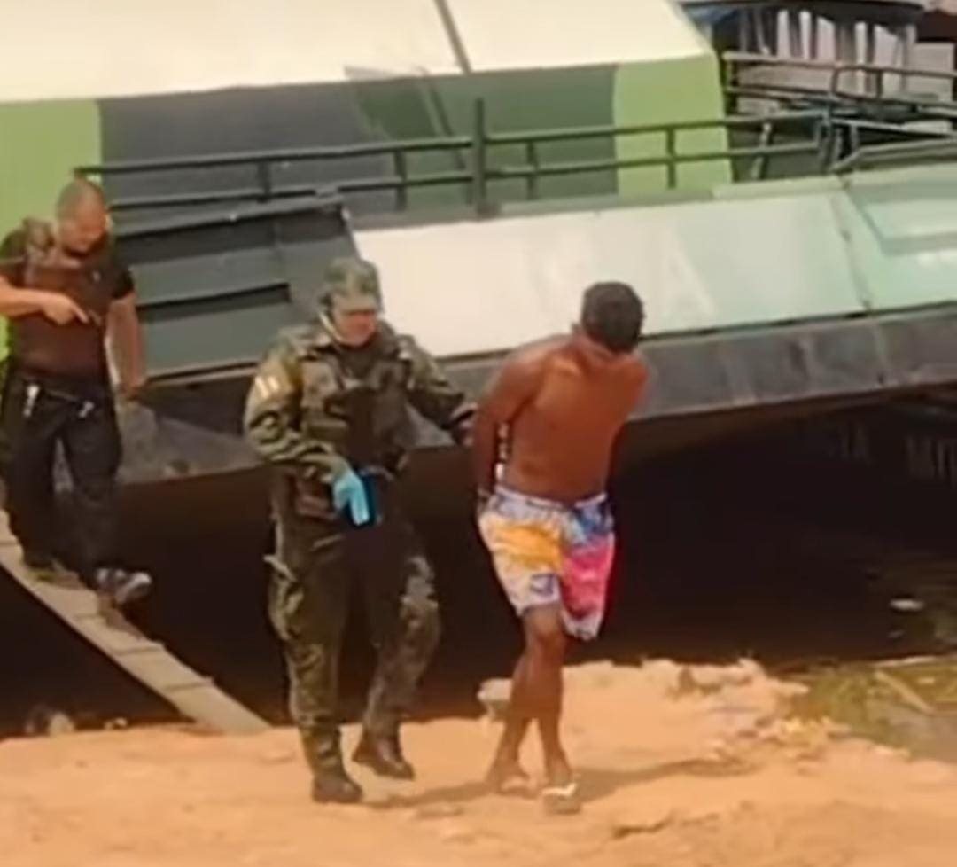 Polícia prende homem em flagrante por estupro de vulnerável em embarcação no Amazonas
