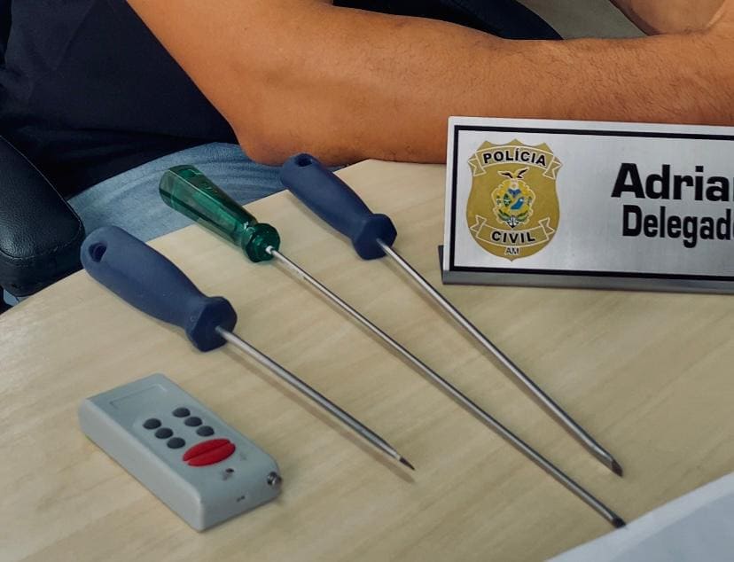 Hilux sobre furtos aos veículos com chaves de fenda