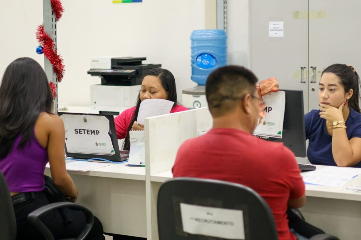 Sine Amazonas divulga 293 vagas de emprego para esta segunda-feira