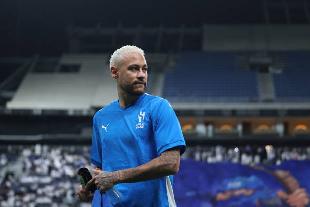 Neymar já tem data para estrear pelo Santos, diz site
