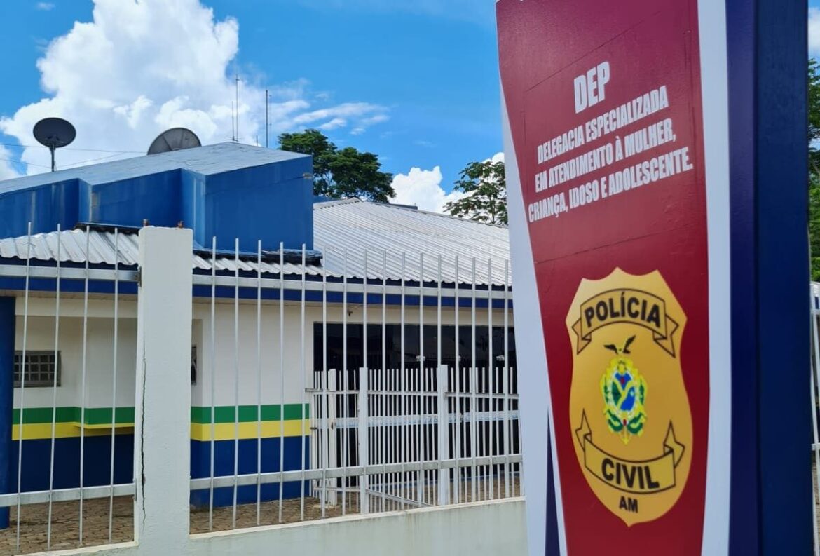 Mãe acusada de agredir fisicamente o filho de 5 anos é presa em Humaitá