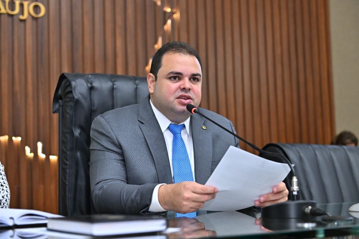 STF mantém Roberto Cidade na presidência da Aleam