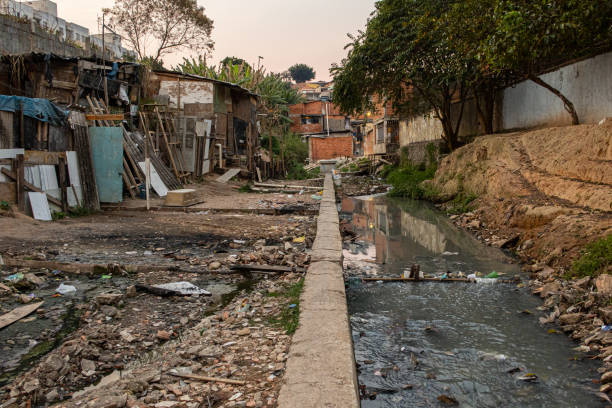 Falta de saneamento provocou mais de 340 mil internações em 2024