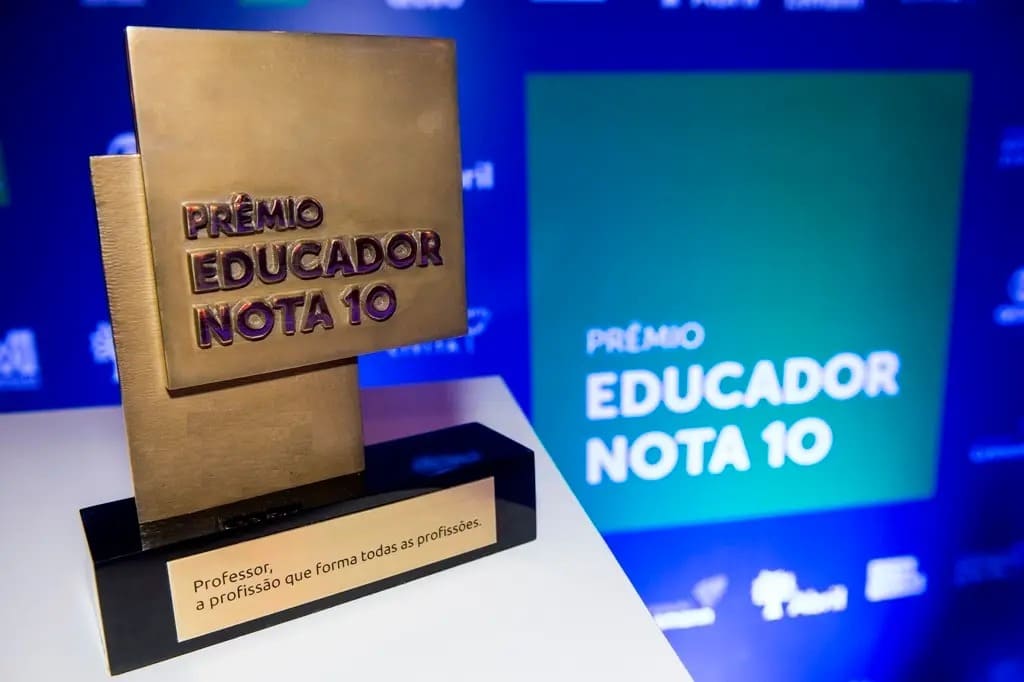 Prêmio Educador Nota 10 recebe inscrições de todo o país