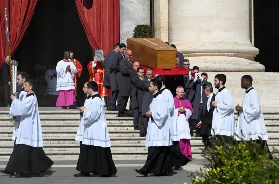 Último adeus: Papa Francisco é sepultado na Basílica de Santa Maria Maior