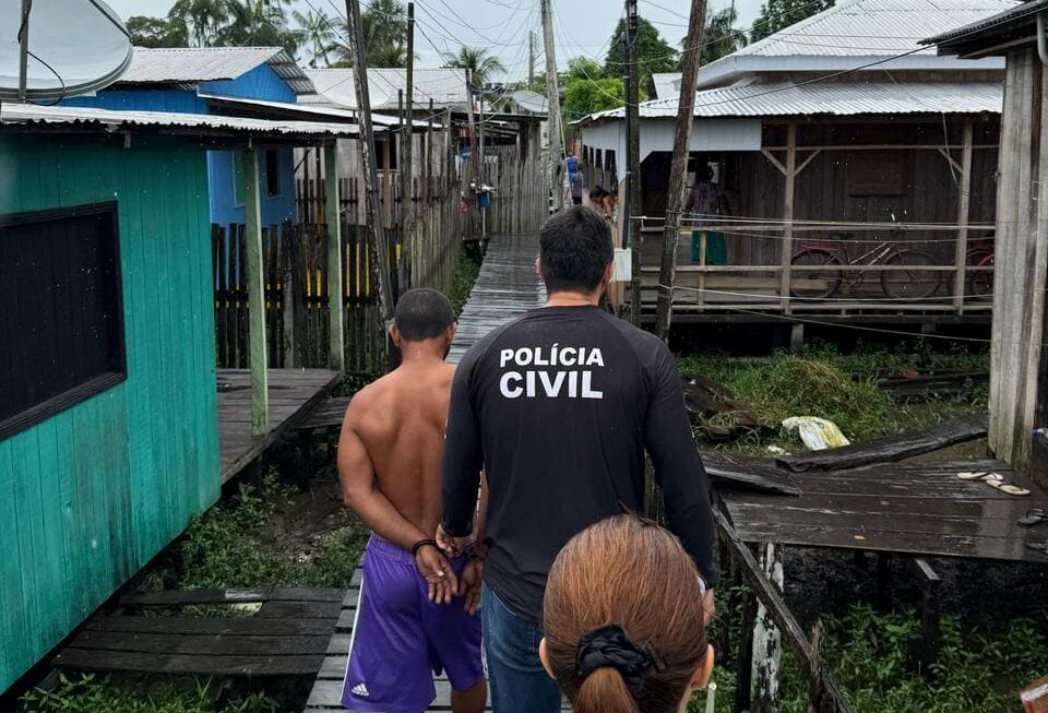 Polícia prende homem que abu&ou sex*almente das duas enteadas