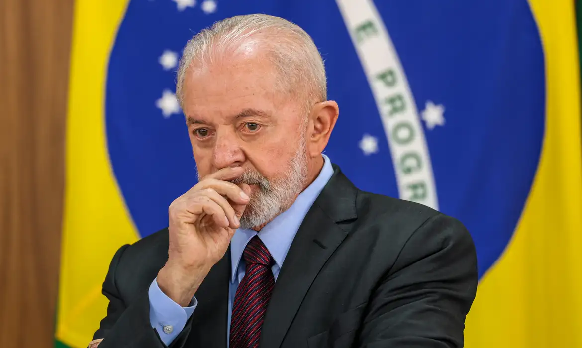 Lula está bem e permanece em repouso no Alvorada