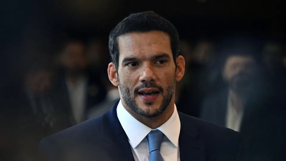 Samir Xaud é eleito oficialmente presidente da CBF