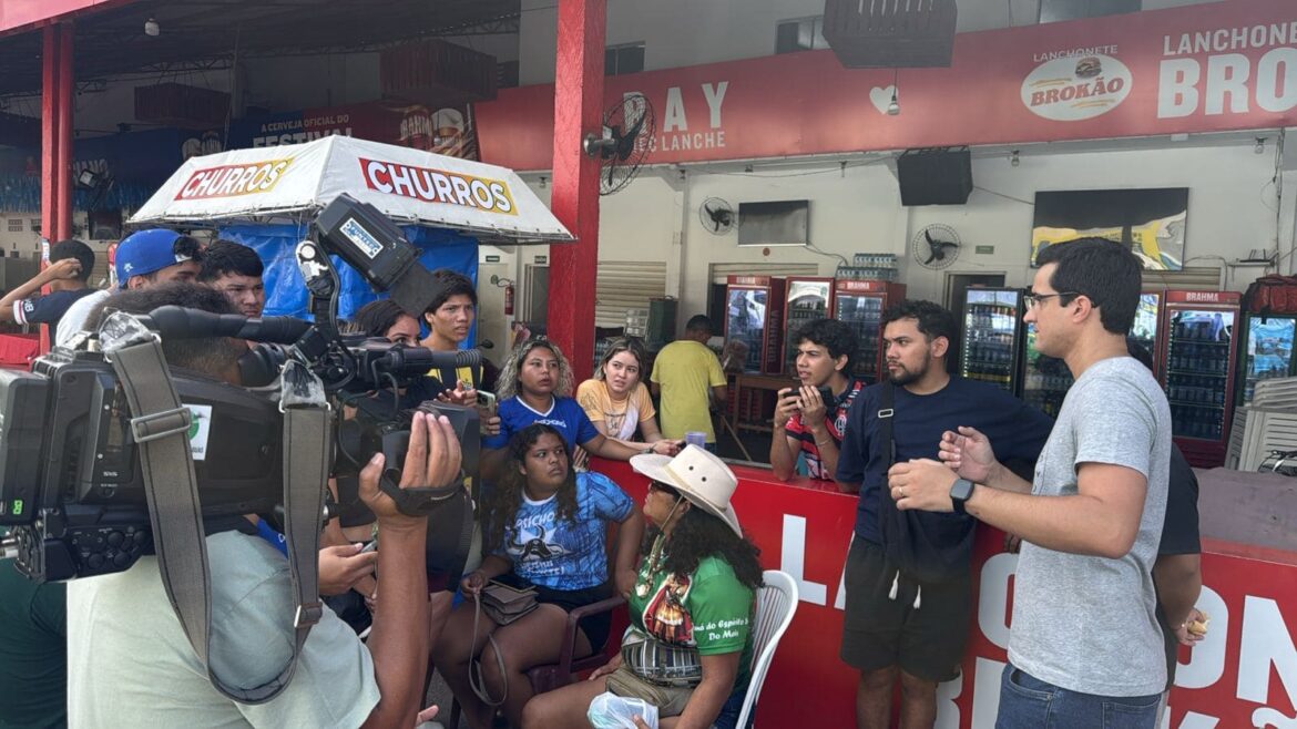 MPAM fiscaliza formação irregular de filas nas galeras do 58° Festival Folclórico, em Parintins