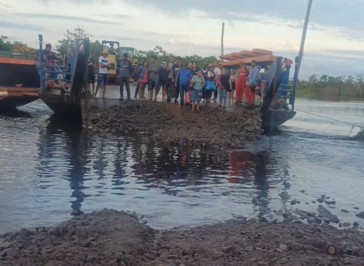 BR-319 interditada após rompimento de barragem