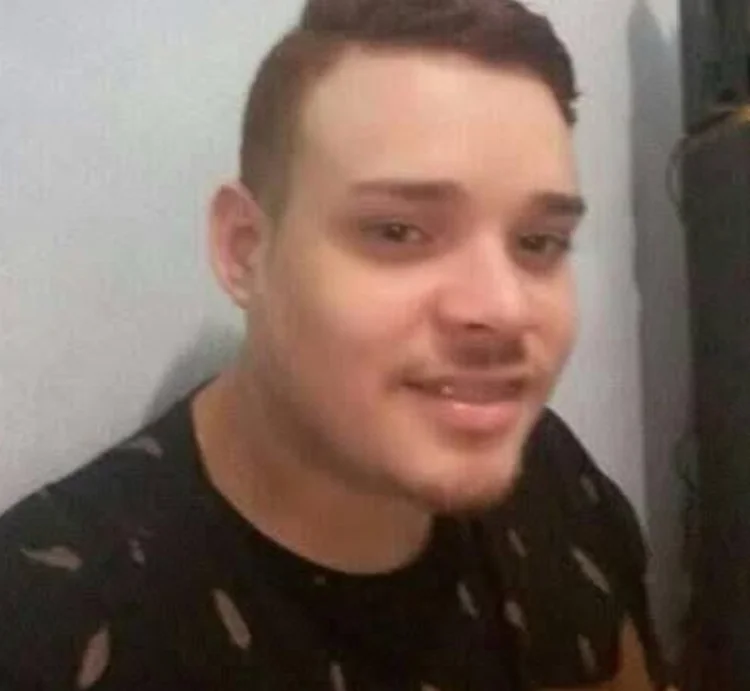 Homem é morto pelo tribunal do crime após ataque à ex em Manaus