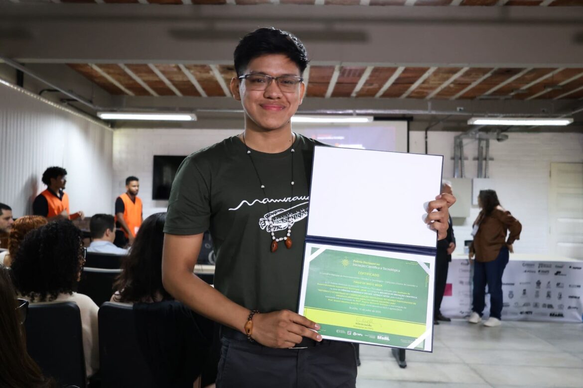 Jovem pesquisador do Amazonas é destaque de um dos mais importantes eventos científicos do Brasil